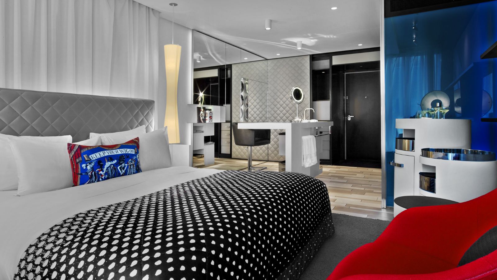 W London Leicester Square Fabulous Room